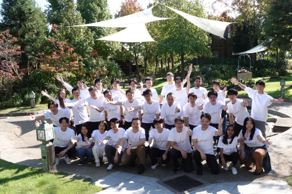 ALTURA X 株式会社