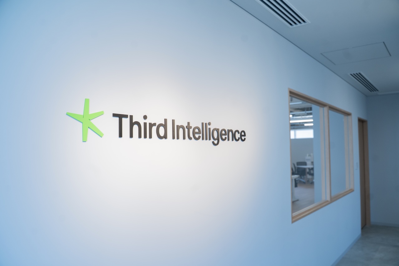 株式会社Third Intelligence