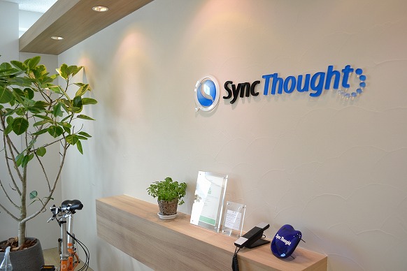株式会社SyncThought
