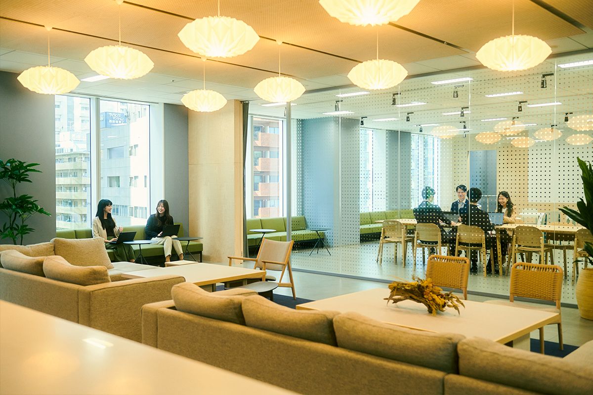 ポート株式会社