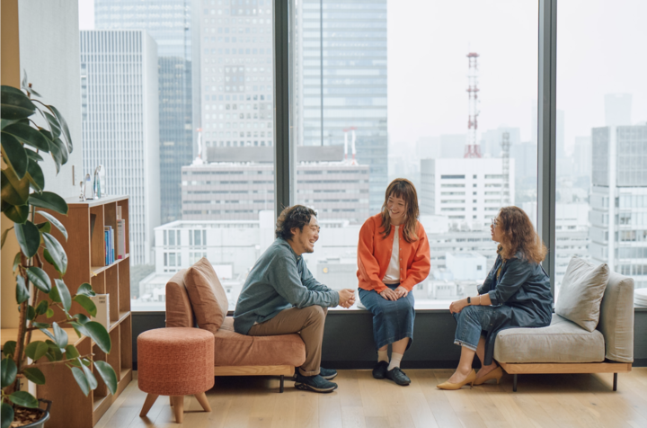any株式会社