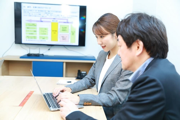 株式会社イーテア
