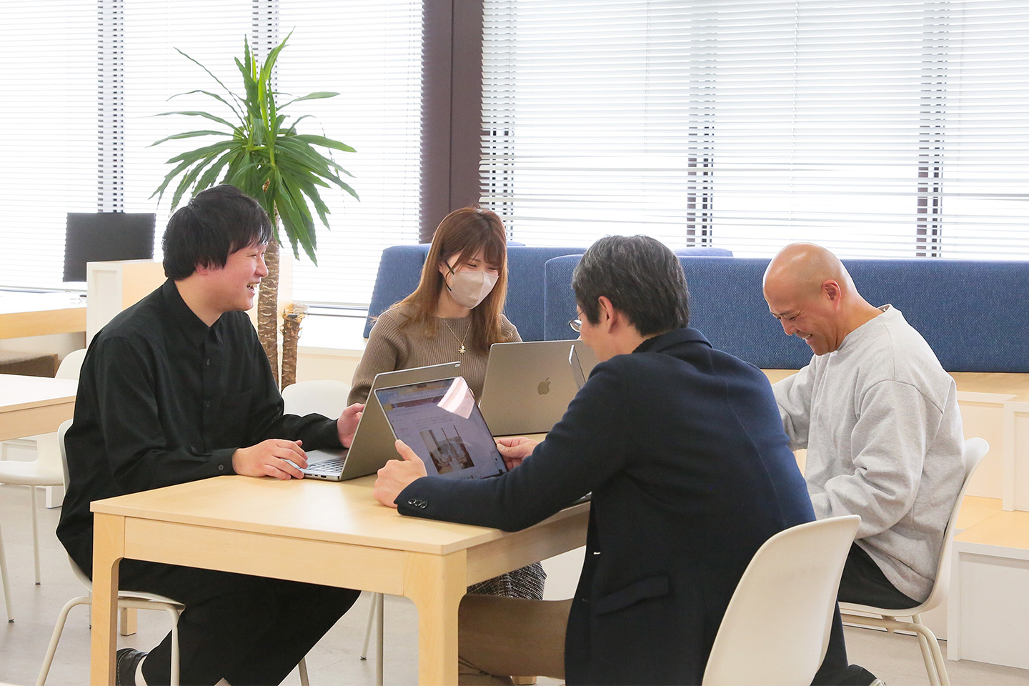 ウェルスナビ株式会社