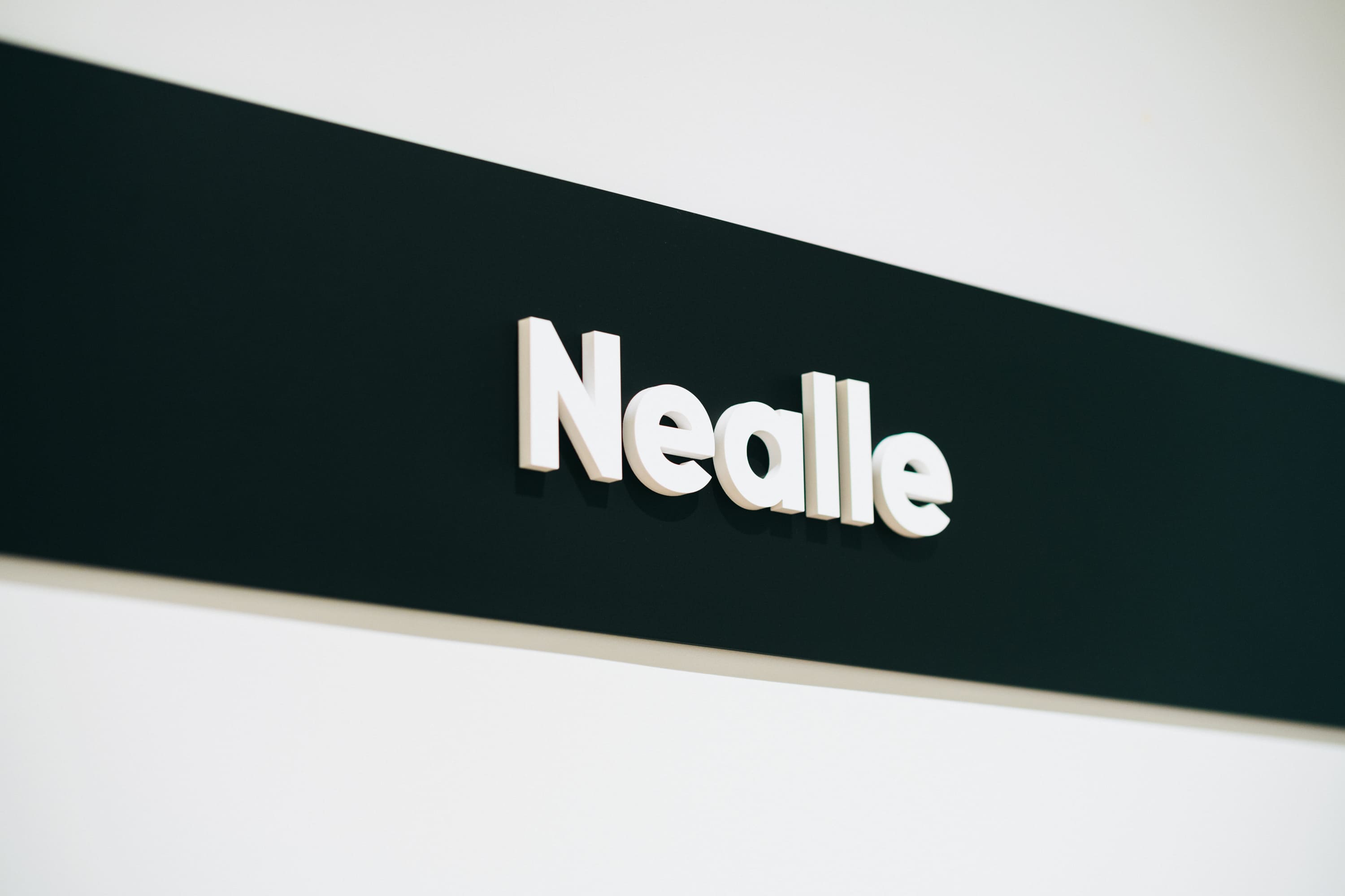 株式会社ニーリー