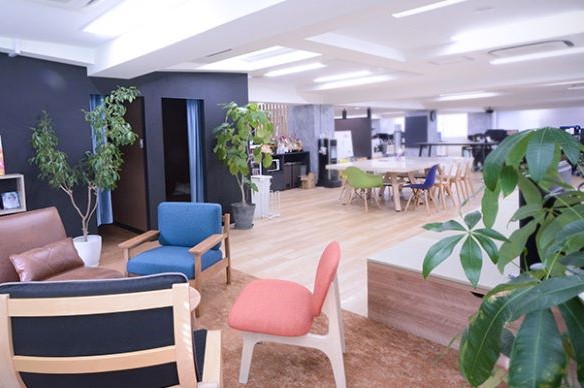 株式会社ジュニ