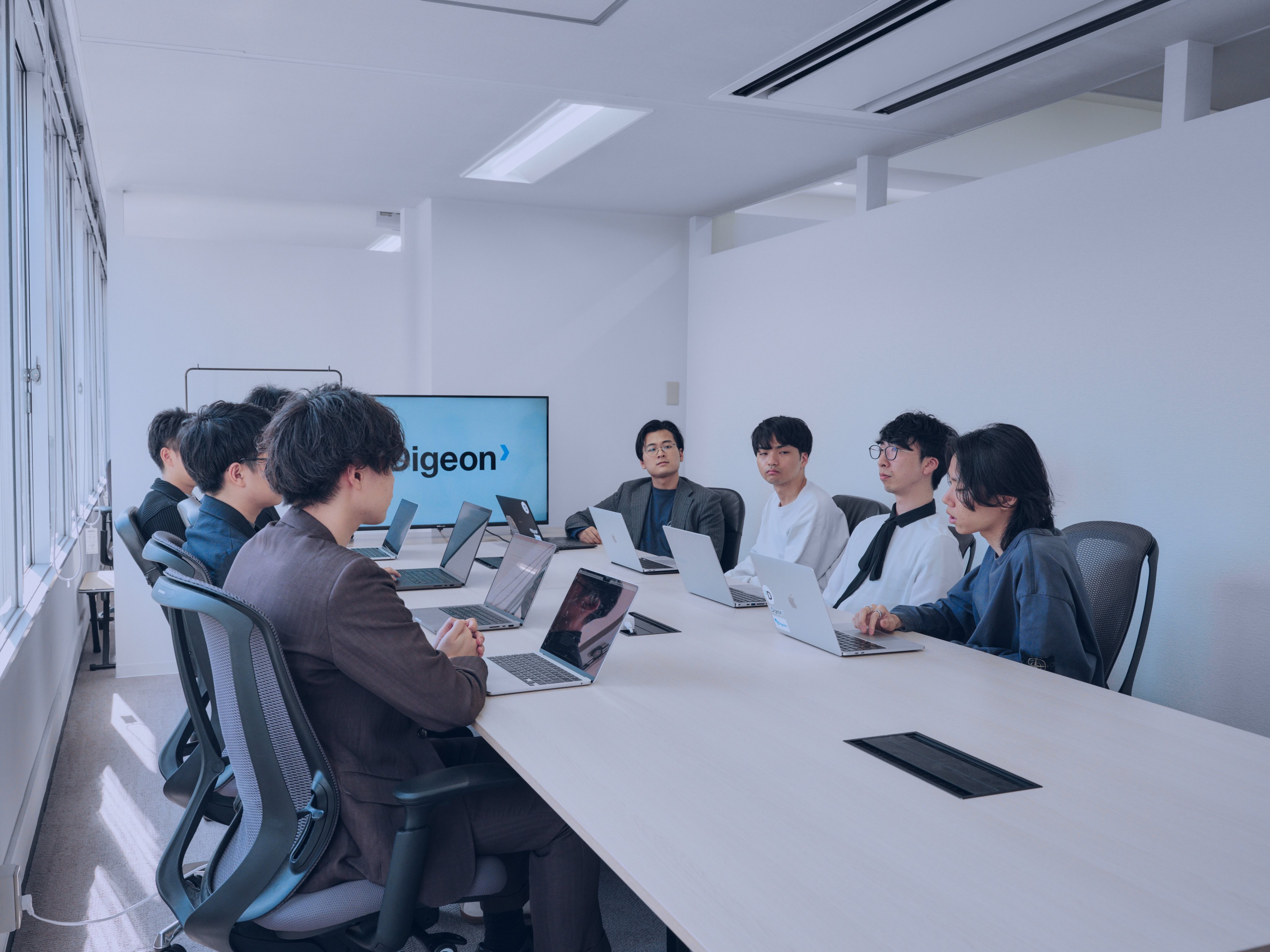 株式会社Digeon