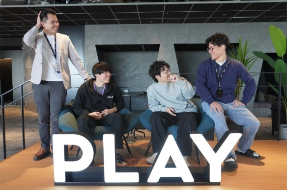 株式会社PLAY