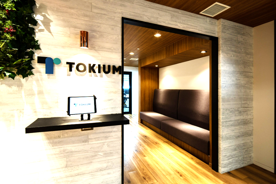 株式会社TOKIUM