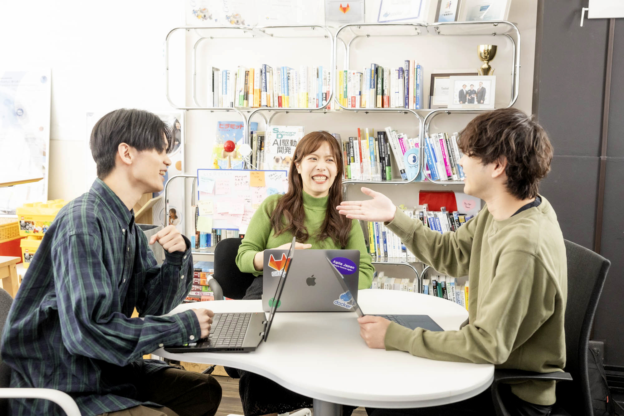 クリエーションライン株式会社